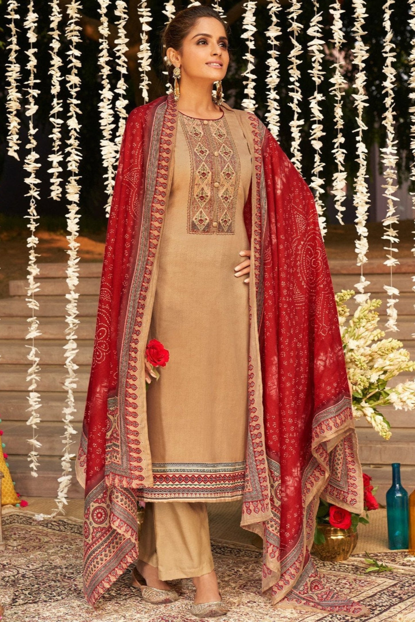 Cotton Wear – Readymade Indian & Pakistani dresses in lightweight cotton.
