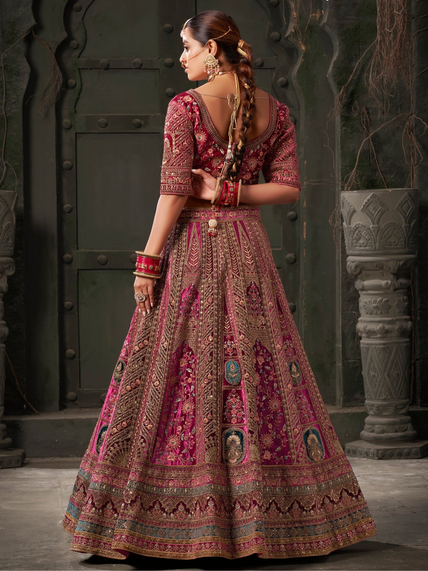 Where heritage meets haute couture—discover your dream bridal lehenga.