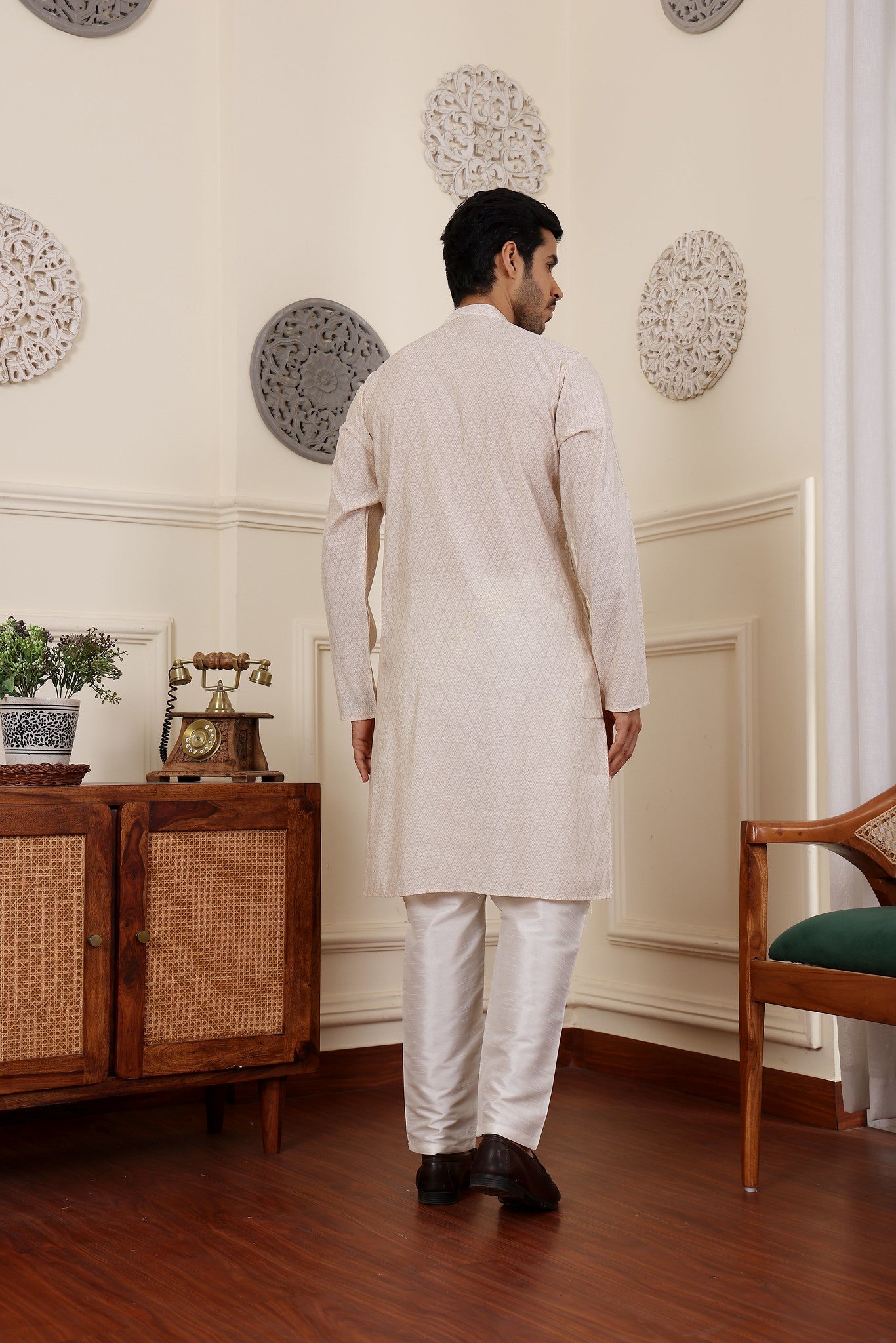 taurpe grey kurta,plus size available,Comfort Fit,Premium Fabric,Express Delivery.