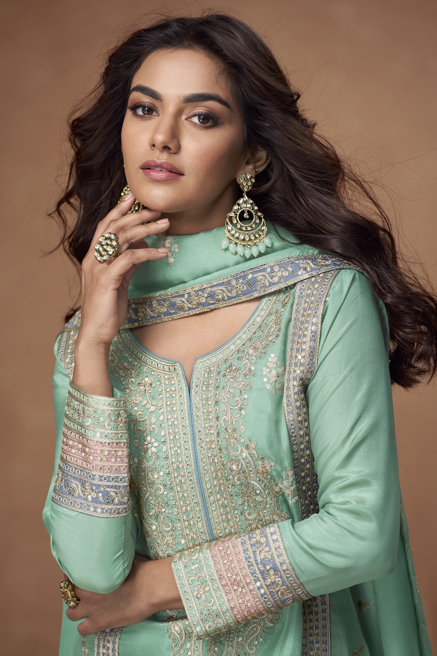 Soft pistachio green outfit with a refreshing look, ideal for daytime events, festive gatherings, and summer celebrations.