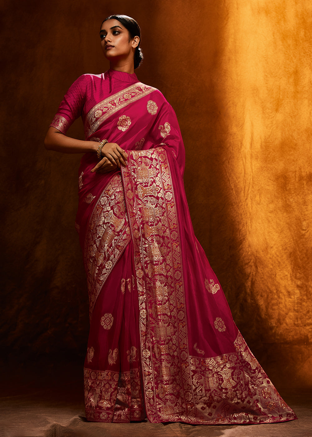 Wonderful Pink Color Design Satin Silk Fabric Digital Printed Saree For Wedding Special