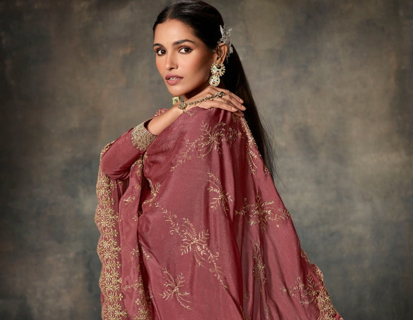 Breathable materials and effortless fits make our salwar kameez a wardrobe essential.