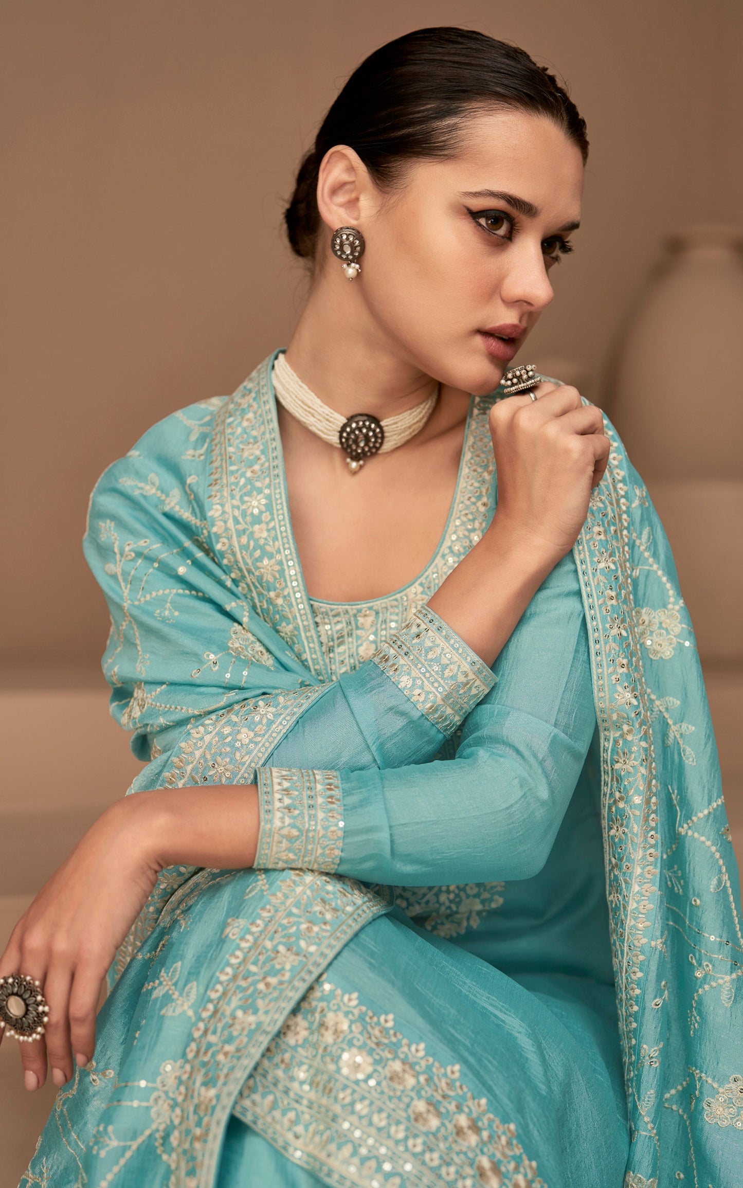 Cyan is a refreshing, uplifting color that blends the calmness of blue with the energy of green.