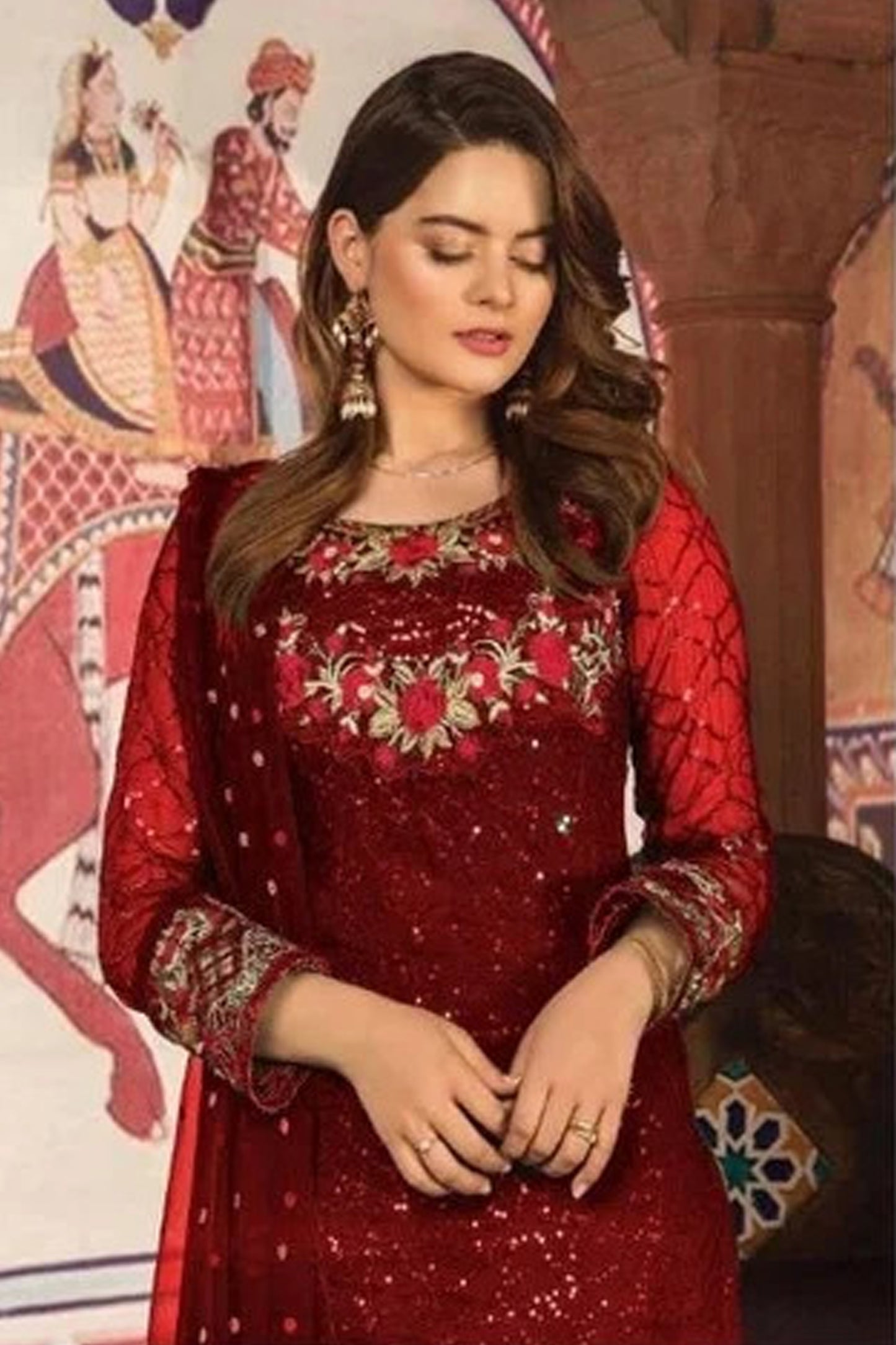 Red salwar kameez is great for weddings and festivals. It shows passion and tradition.