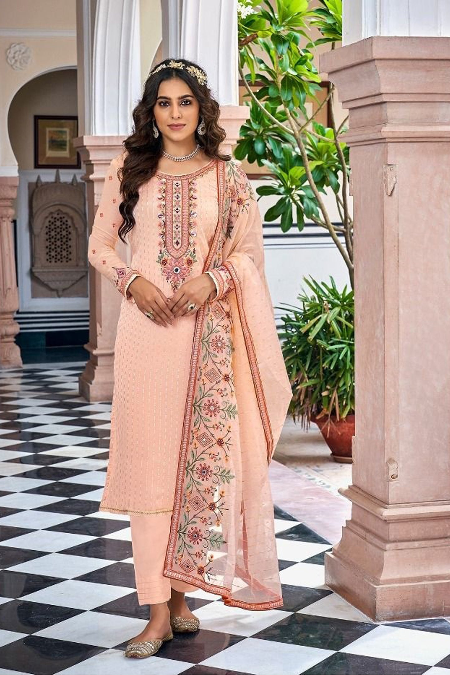 Pink salwar kameez is cheerful and lovely. Perfect for celebrations.