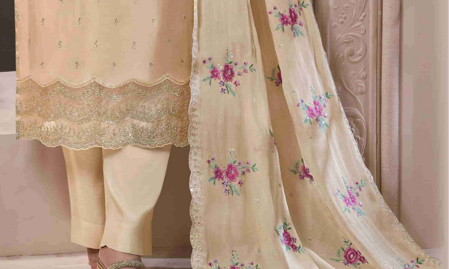 Minimal and modern, beige tones offer a soft, elegant look with endless styling possibilities.