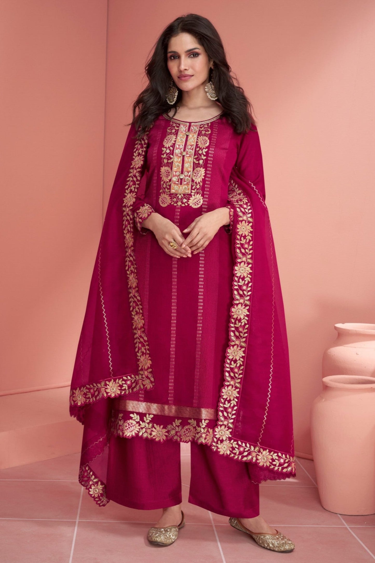 Pink salwar kameez is cheerful and lovely. Perfect for celebrations.