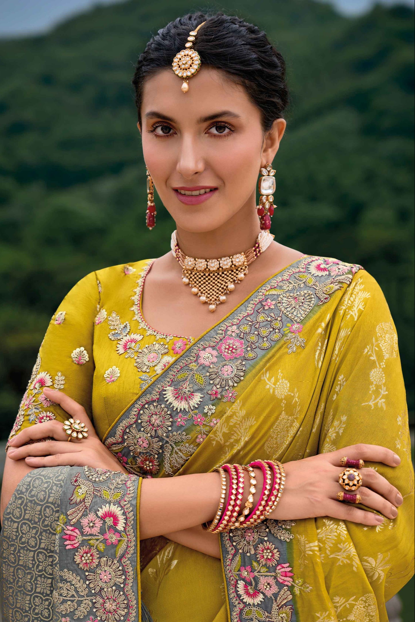 Saree – Stay cool, look festive—naturally.