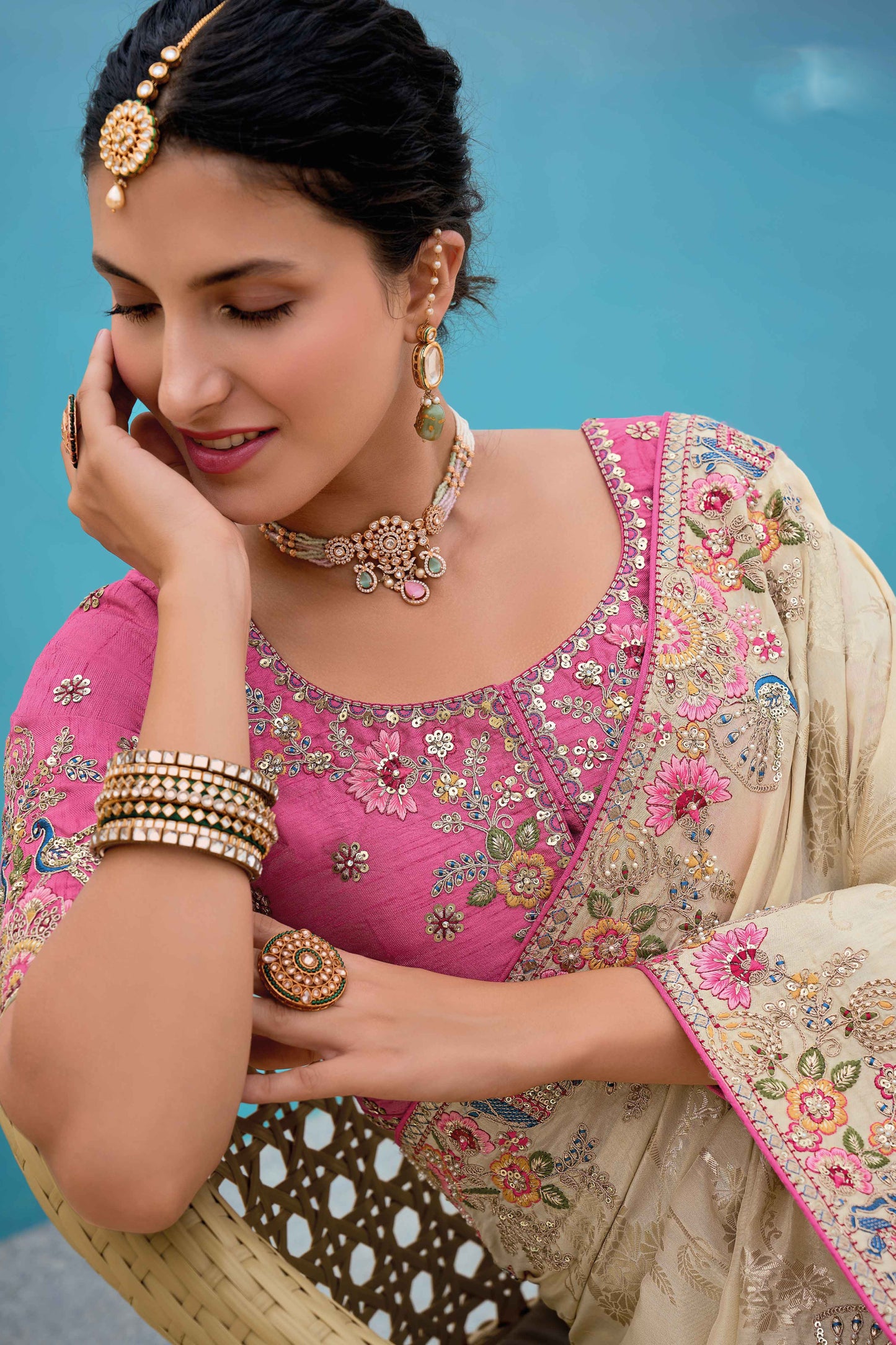 Off White Saree stands for purity and class – ideal for serene and sacred events.