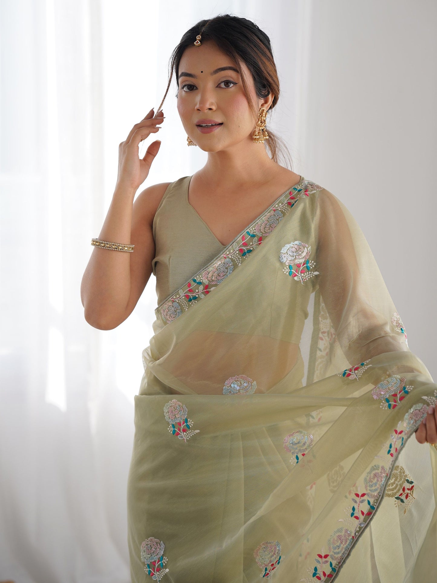 Pistachio Green Saree exudes calm elegance and freshness – ideal for weddings, Eid, or summer gatherings.
