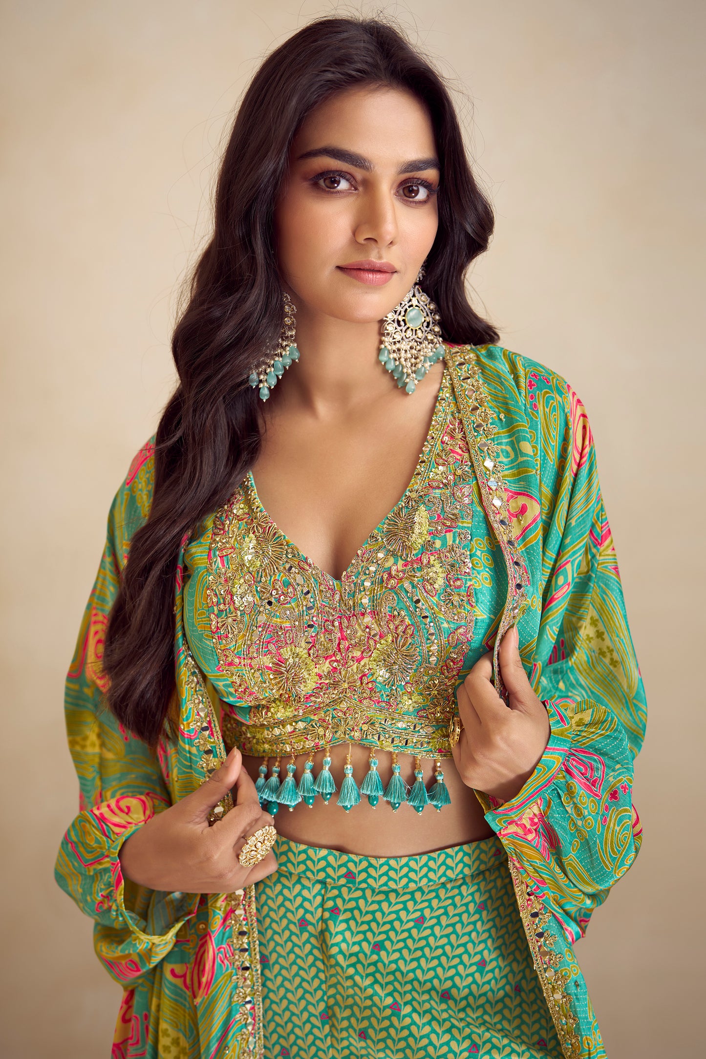 Stylish Shrug Style Plazzo Suit – Festive & Occasion Wear for Women