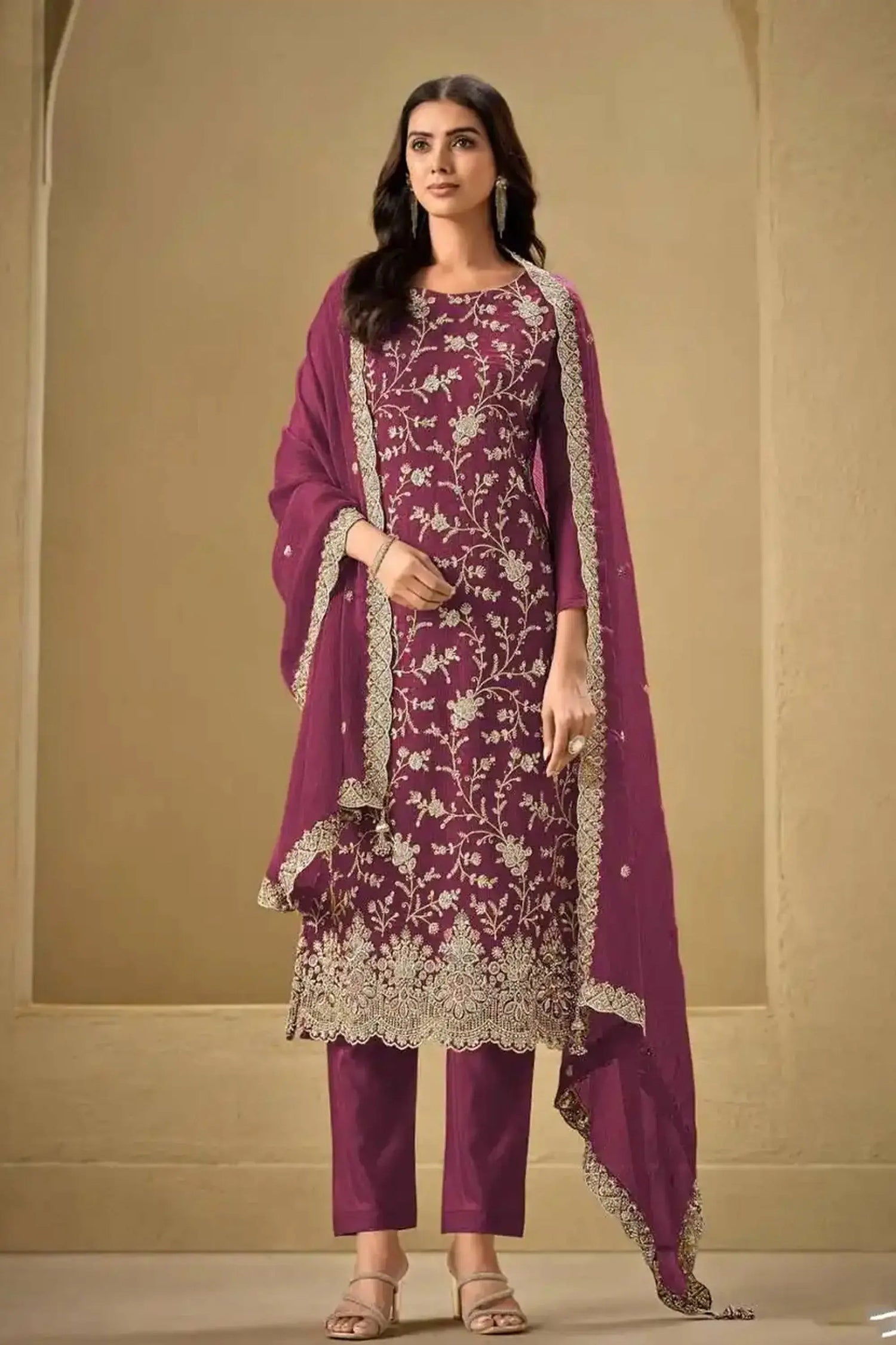Buy Salwar Kameez Online - Pakistani suit for women - Traditional Indian dress with dupatta