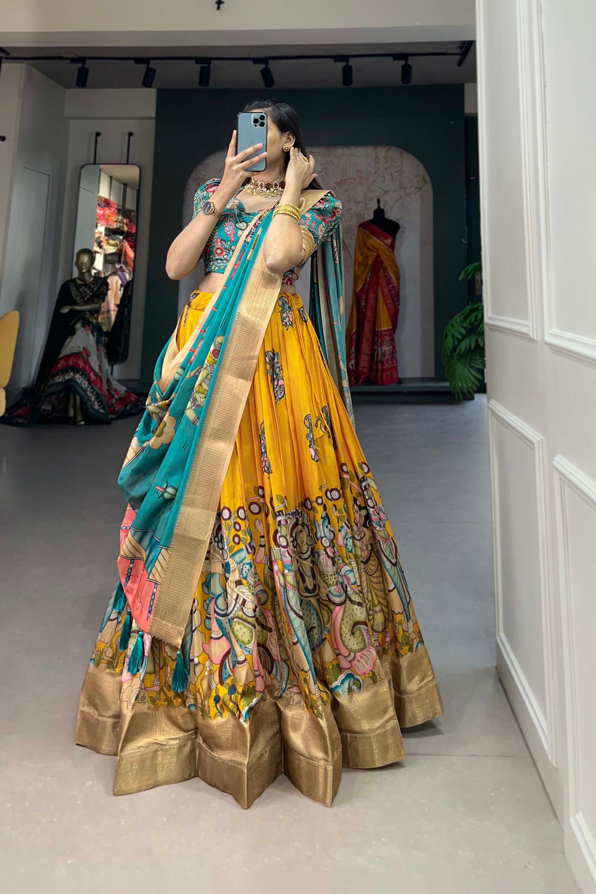 yellow Lehenga reflects charm and contemporary grace – made for cheerful gatherings and stylish daytime events.
