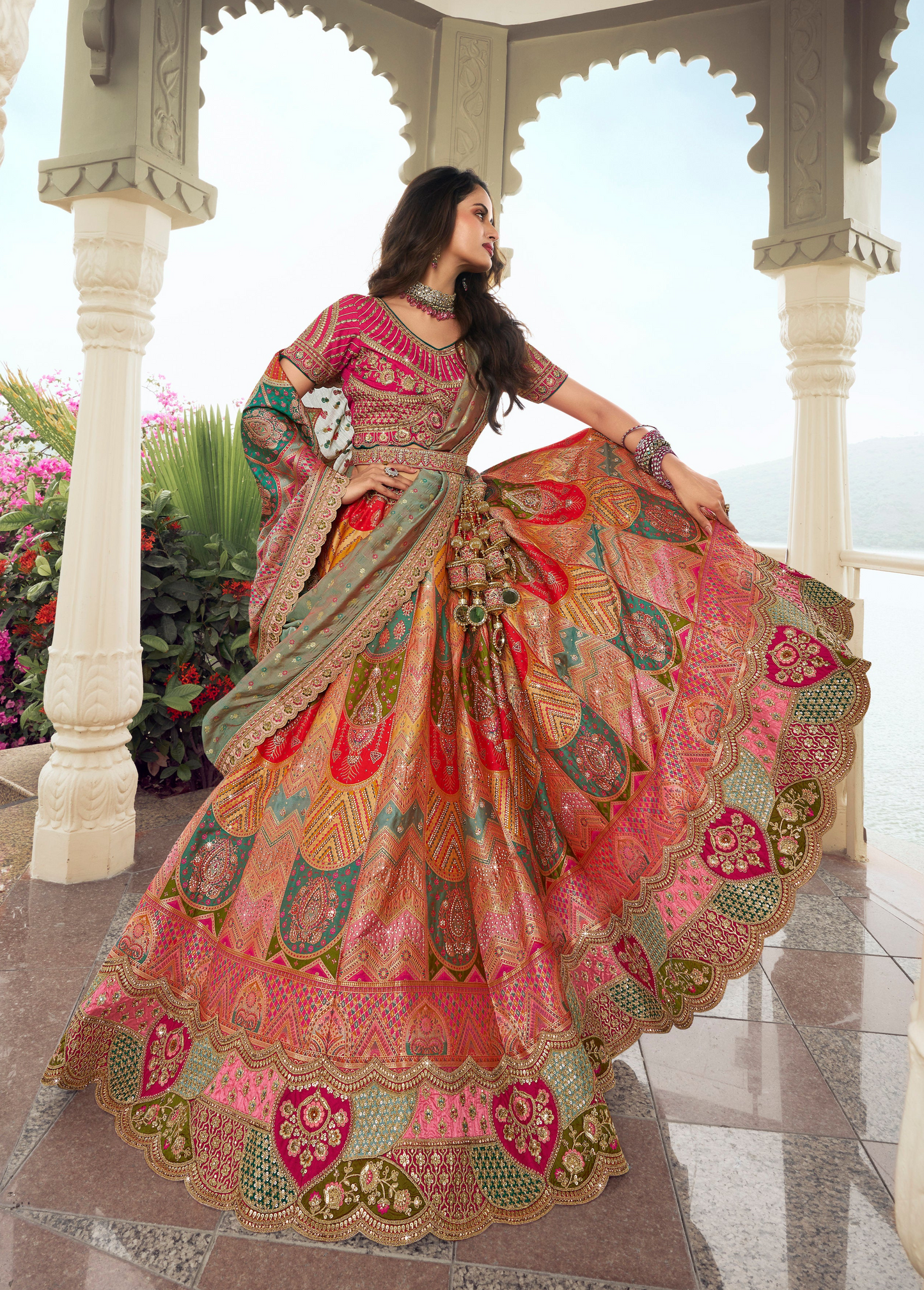 Wedding Wear Bridal Latest Designer Heavy Embroidery Worked Lehenga Choli Suits