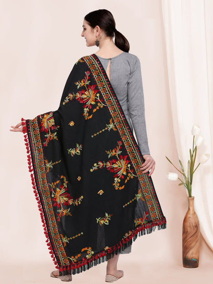 Black Khadi Dupatta with Kashmiri Motif Embroidery – Designer Style