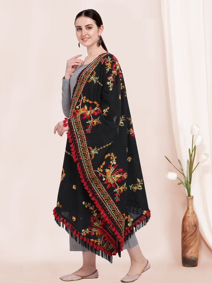 Black Khadi Dupatta with Kashmiri Motif Embroidery – Designer Style
