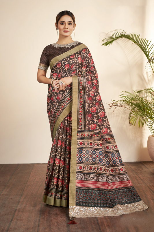 Women's Wedding Function Party Wear Latest New Print With Mirror Work Saree