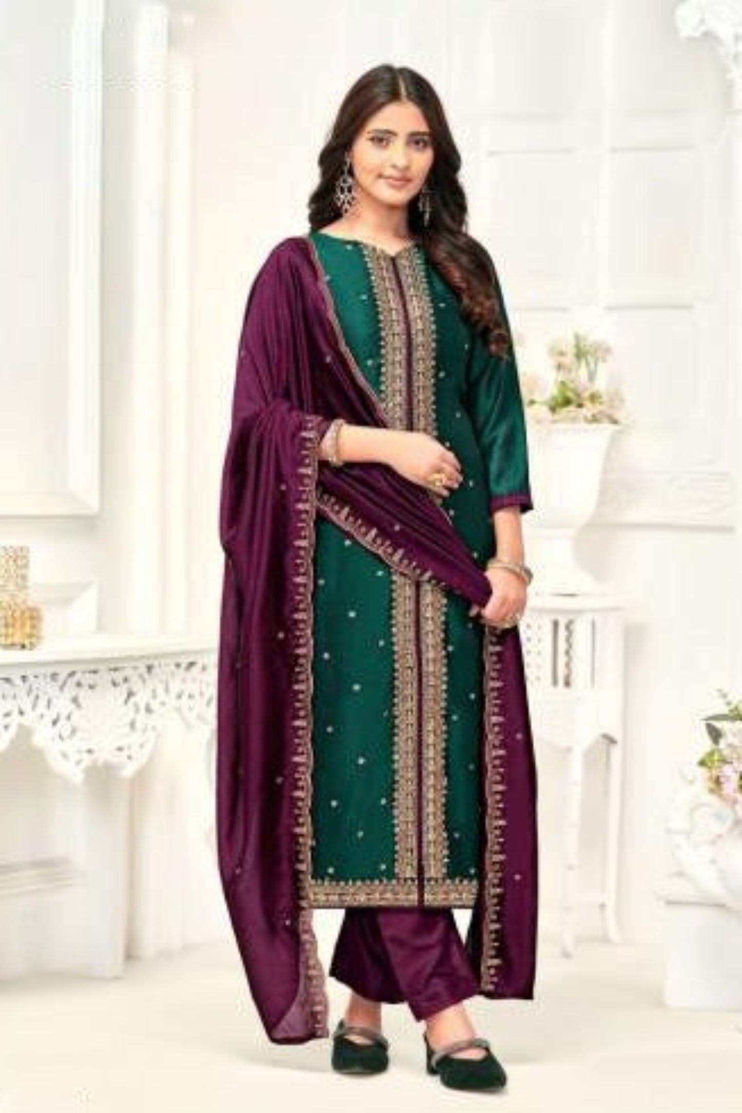 Dark green cotton outfit with a timeless and rich appeal, perfect for traditional events, cultural celebrations, and graceful everyday styling.
