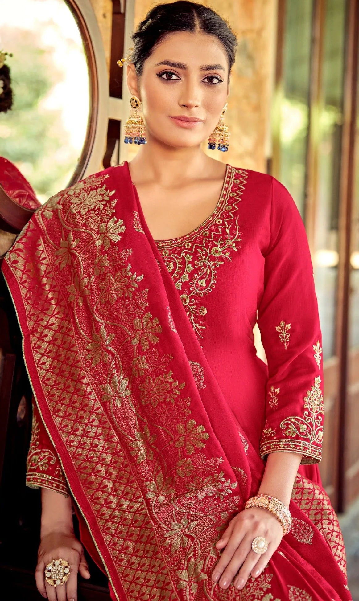 Pink colour cotton wear reflects softness and charm – perfect for graceful day functions.
