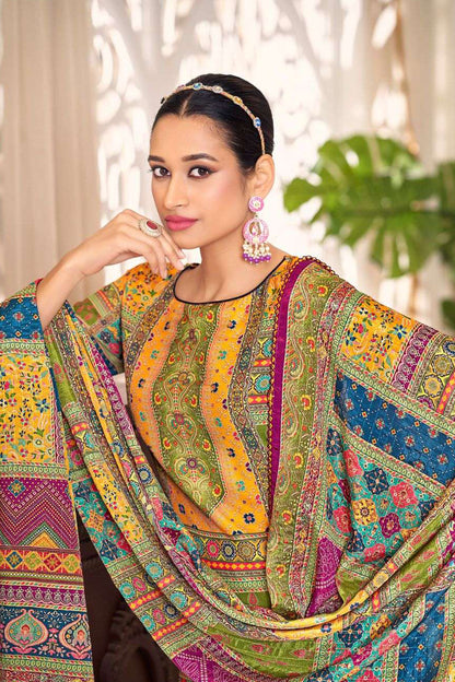Pink colour cotton wear reflects softness and charm – perfect for graceful day functions.

