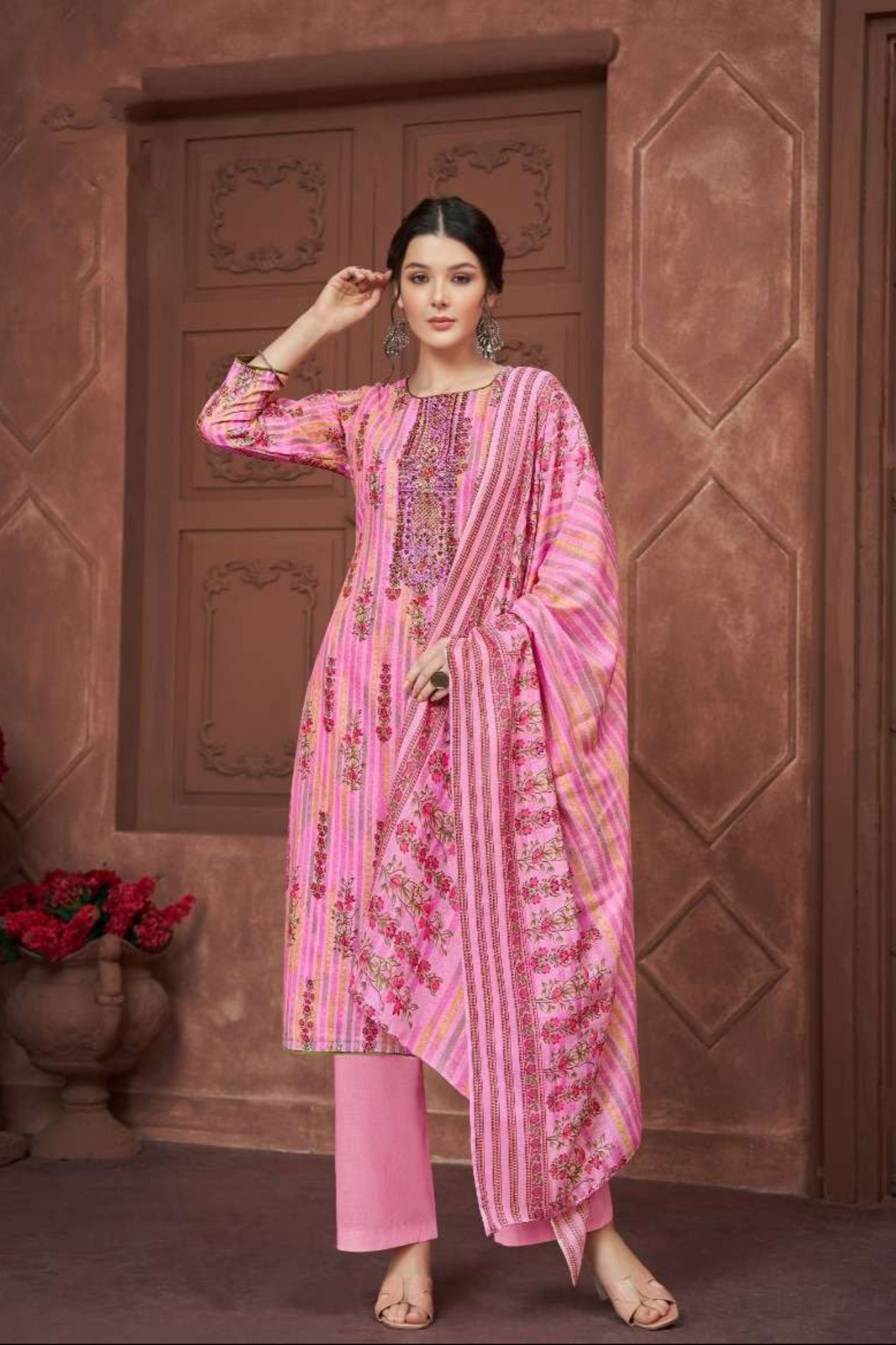 Pink colour cotton wear reflects softness and charm – perfect for graceful day functions.
