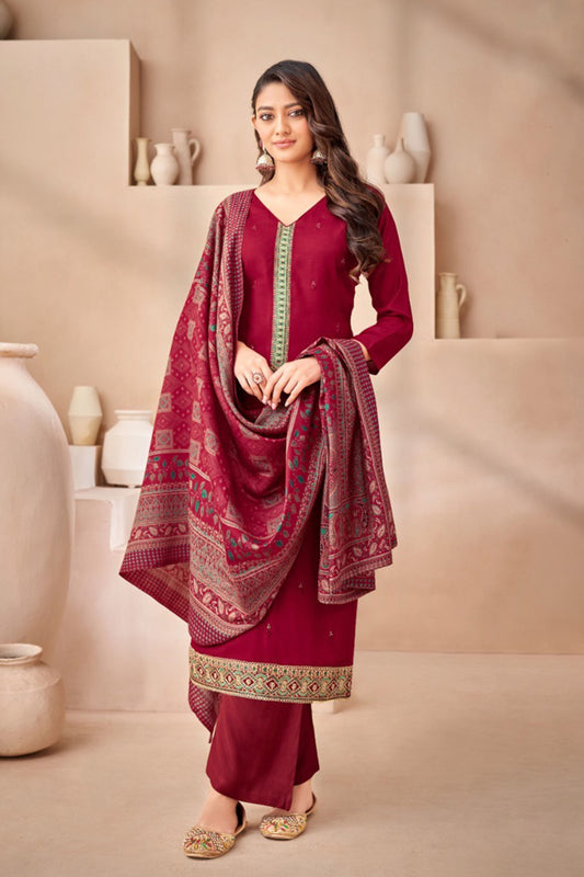 Red colour cotton wear speaks tradition and boldness – perfect for weddings and festive nights.
