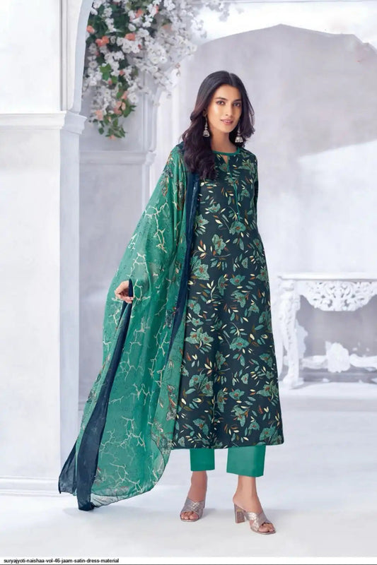 Green cotton outfit with a fresh and lively feel, perfect for everyday comfort, festive celebrations, and outdoor gatherings.

