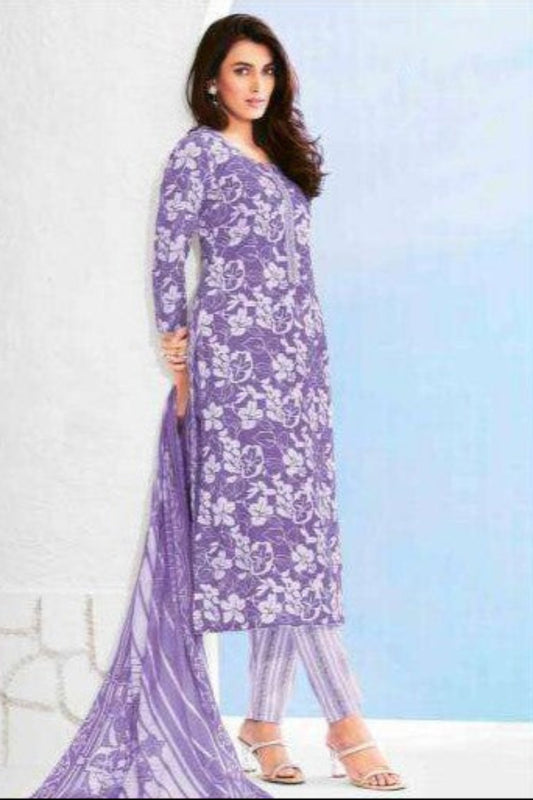 Lavender cotton outfit with a soft and soothing appeal, perfect for casual days, summer outings, and light festive occasions.
