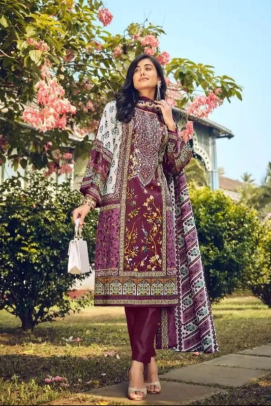 Wine-colored cotton outfit with a rich and elegant vibe, perfect for festive evenings, family gatherings, and traditional events.
