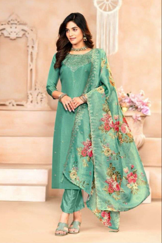Light green cotton wear brings a fresh and soothing vibe, ideal for daytime outings and comfortable everyday elegance.
