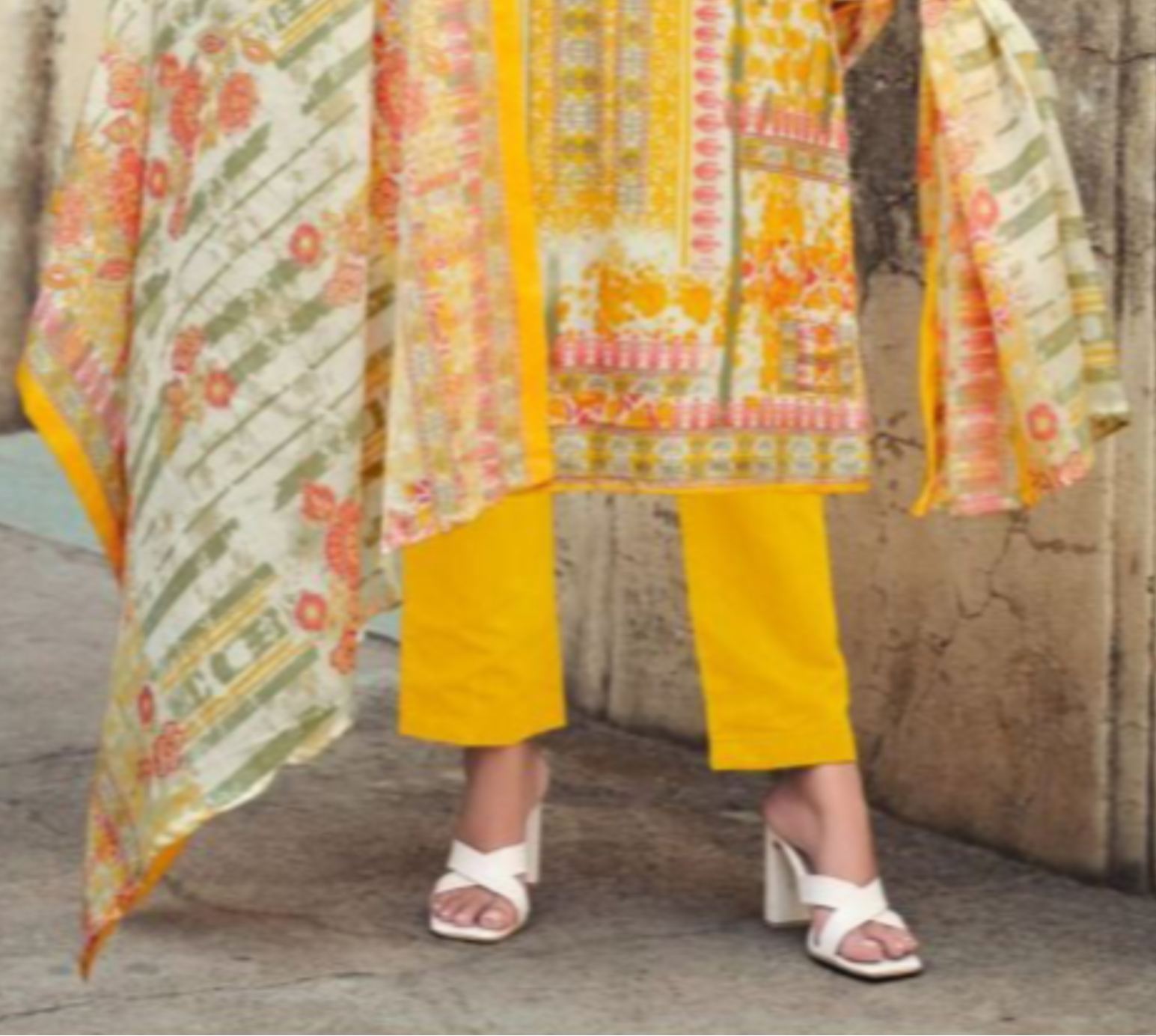 Yellow color salwar kameez radiates warmth and vibrance, making it an ideal pick for festive occasions and cheerful daywear.
