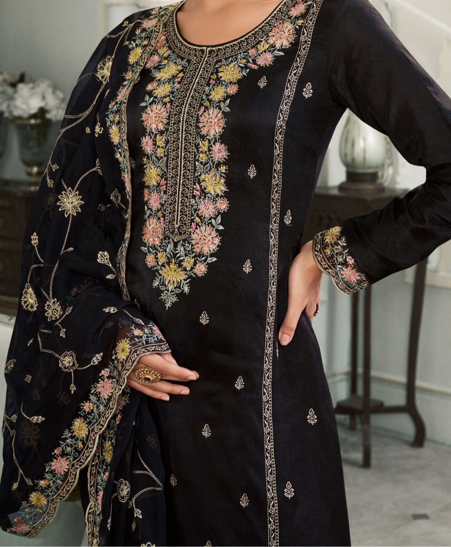 Stylish Black Salwar Outfit With Delicate Embroidery And Lightweight Organza Dupatta For Women’s Occasions.