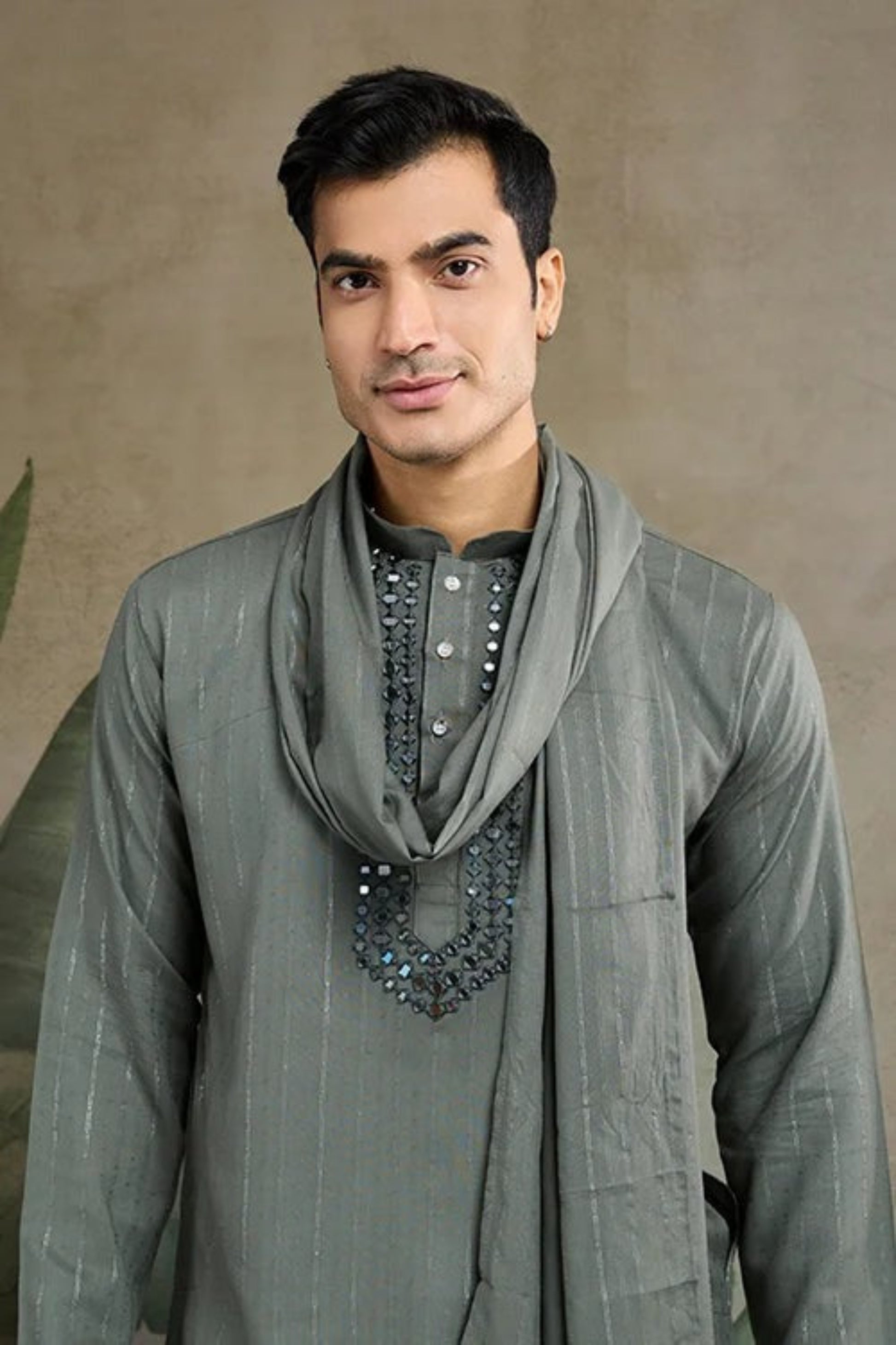 green kurta,plus size available,Comfort Fit,Premium Fabric,Express Delivery.