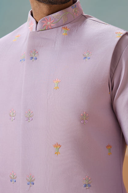 Embroidered With Floral Design Kurta 