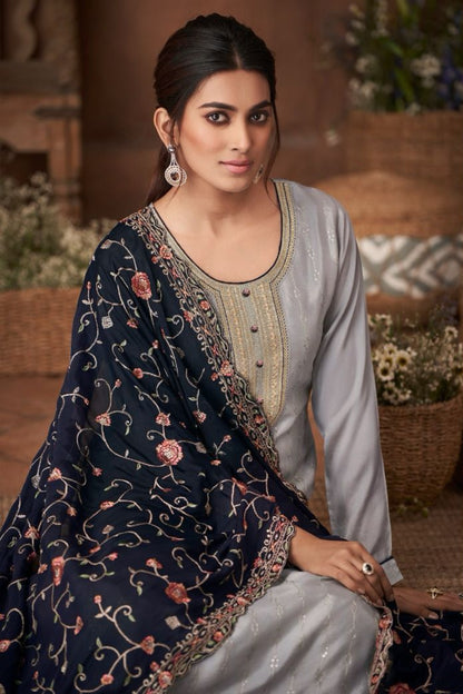 Salwar kameez Embroidery worked dupatta suit's