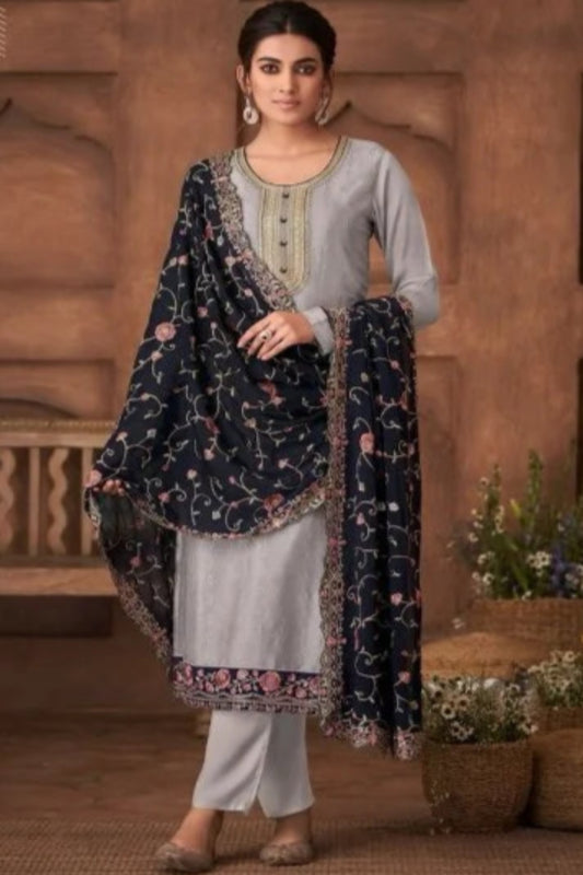 Salwar kameez Embroidery worked dupatta suit's