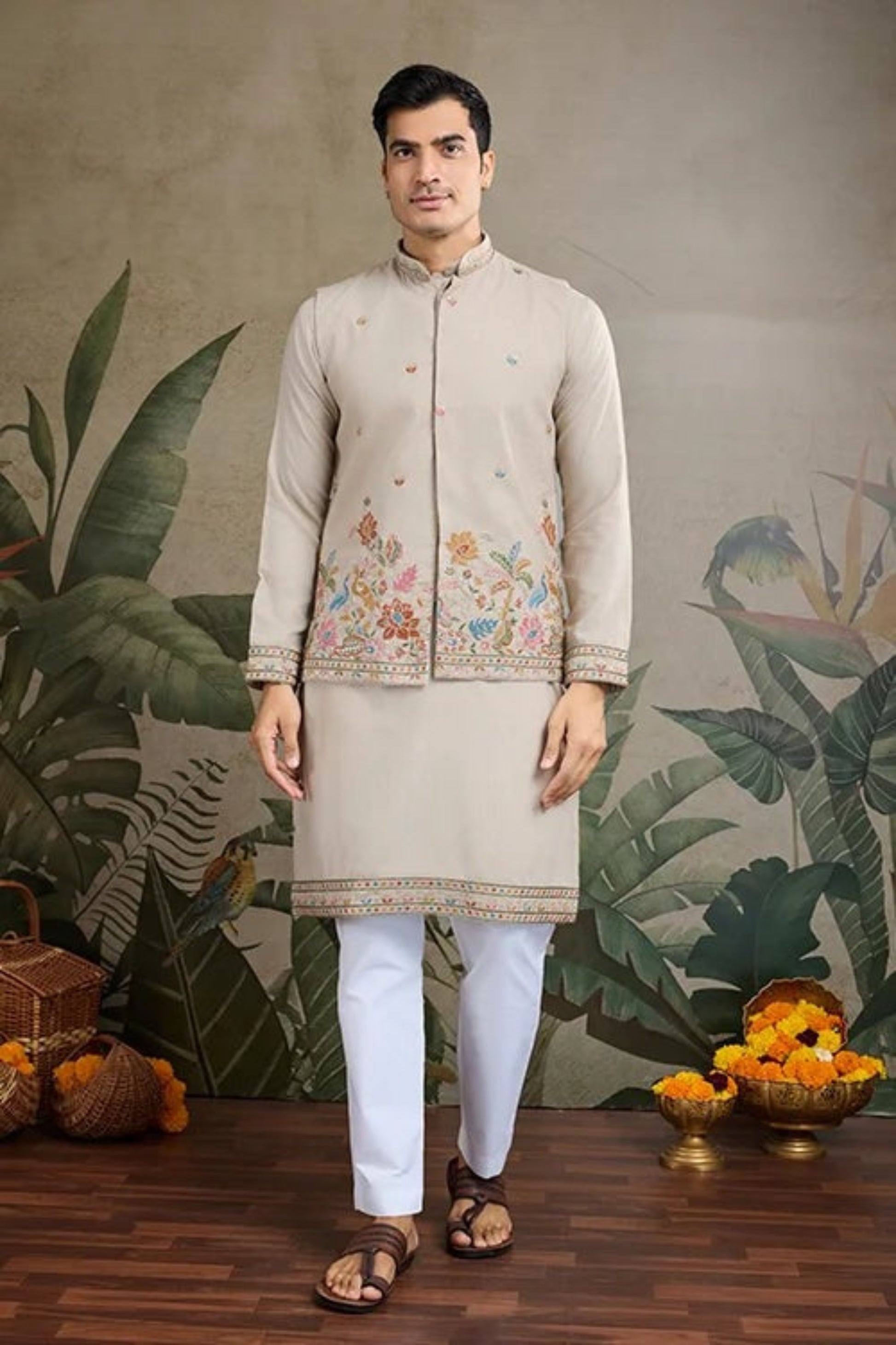 Beige color kurta,Plus Size Available
Comfort Fit,Premium Fabric,Express Delivery




