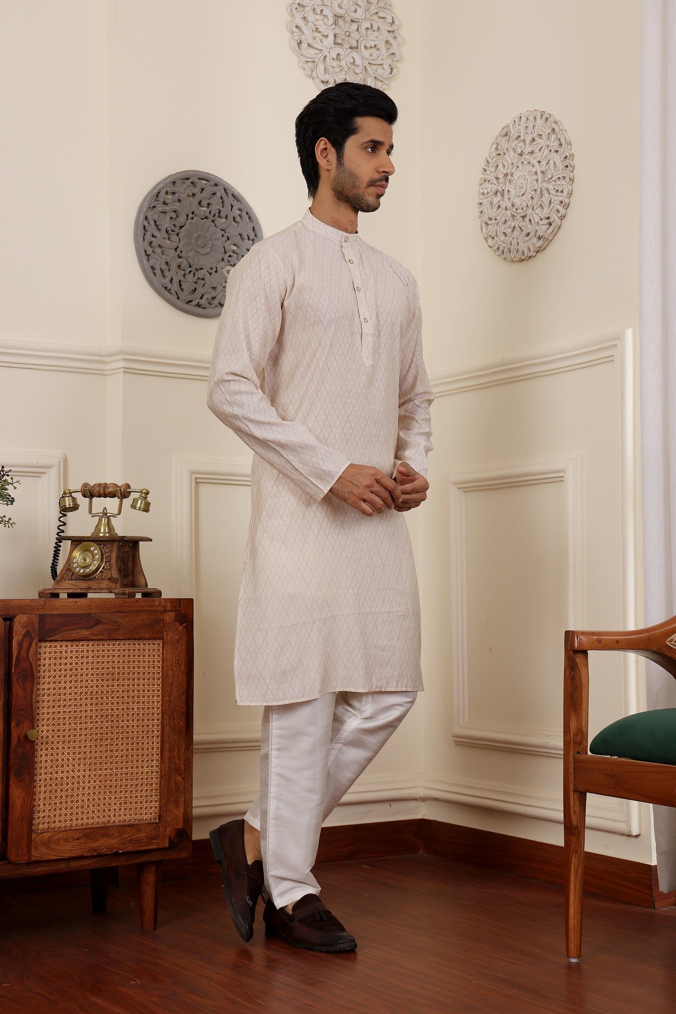 taurpe grey kurta,plus size available,Comfort Fit,Premium Fabric,Express Delivery.