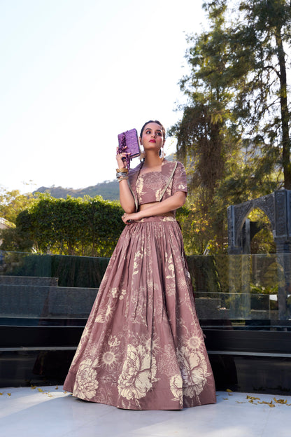 tausar peach lehenga,plus size available,Comfort Fit,Premium Fabric,Express Delivery.