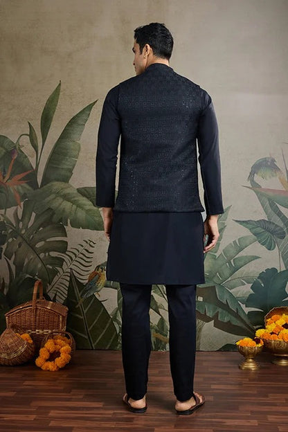 black kurta,plus size available,Comfort Fit,Premium Fabric,Express Delivery.