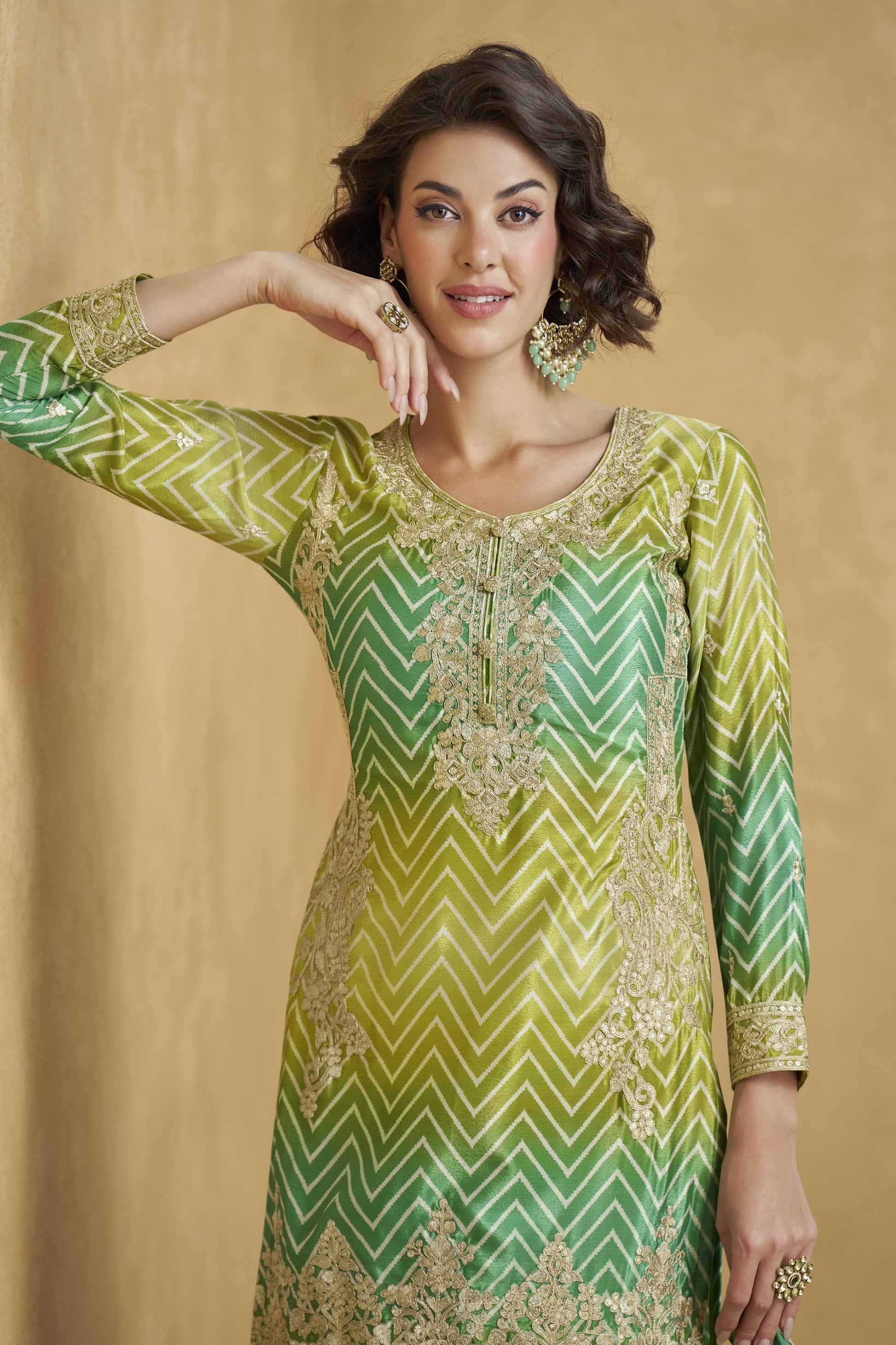 Dark green palazzo set brings together elegance and comfort, perfect for festive gatherings, casual functions, or everyday ethnic wear.
