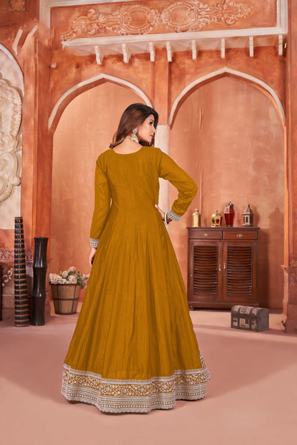 New Reception-Party Style Long Anarkali Gown Embroidery Work With Beautiful Dupatta