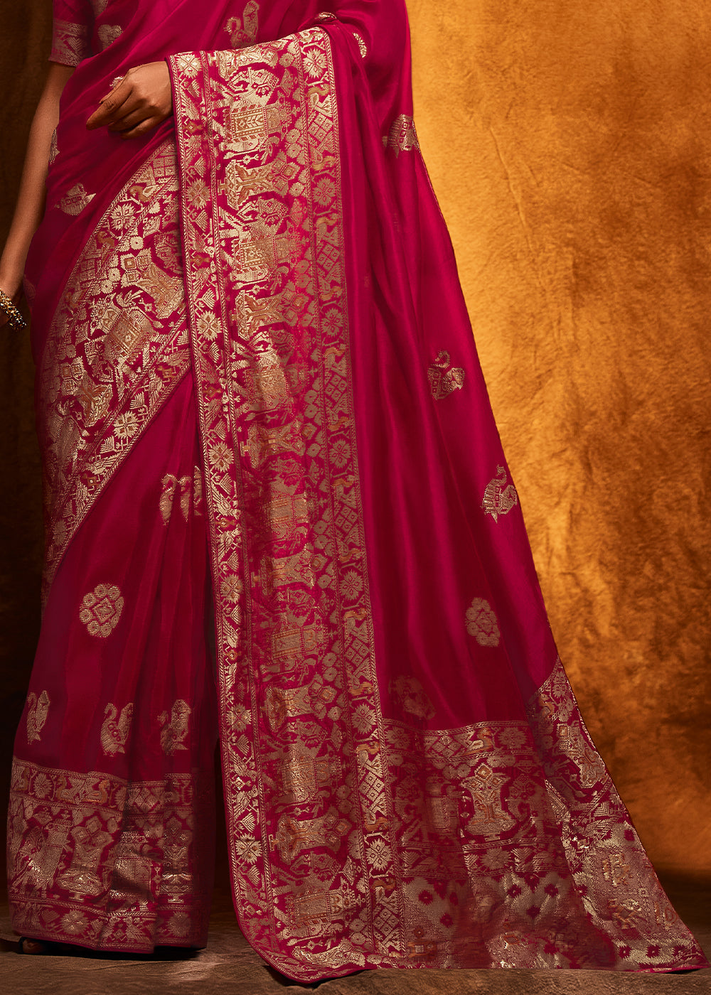Wonderful Pink Color Design Satin Silk Fabric Digital Printed Saree For Wedding Special