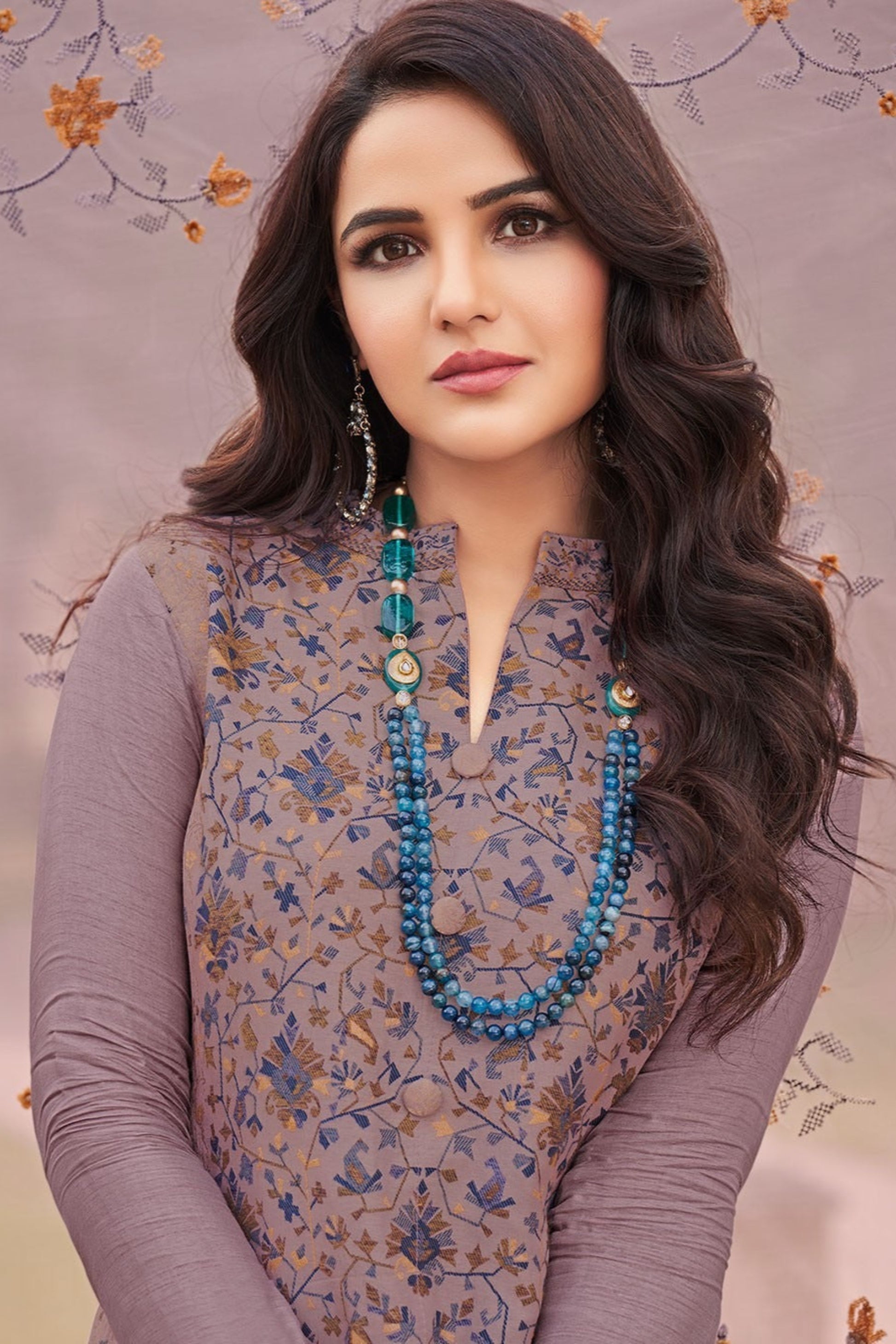 Purple salwar kameez looks royal and elegant. From light to dark purple.
