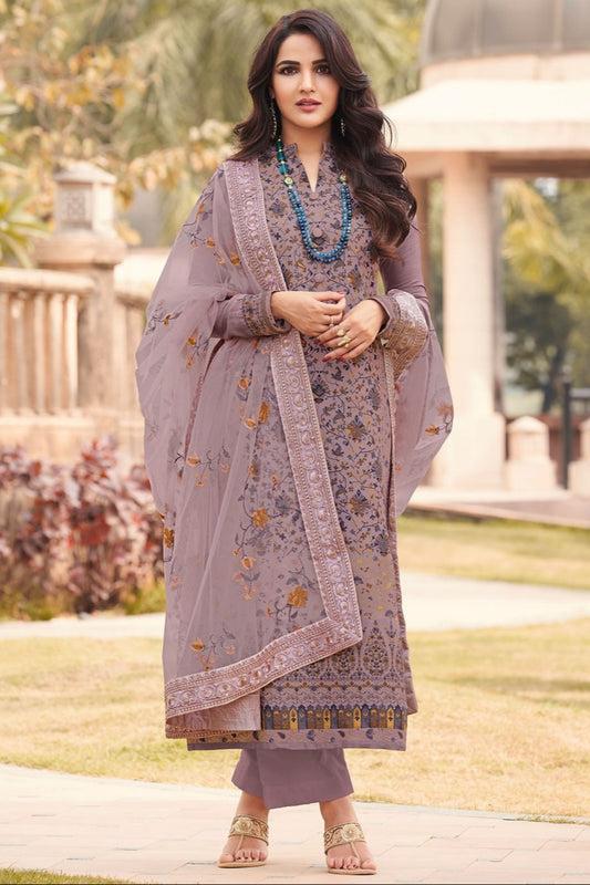 Purple salwar kameez looks royal and elegant. From light to dark purple.
