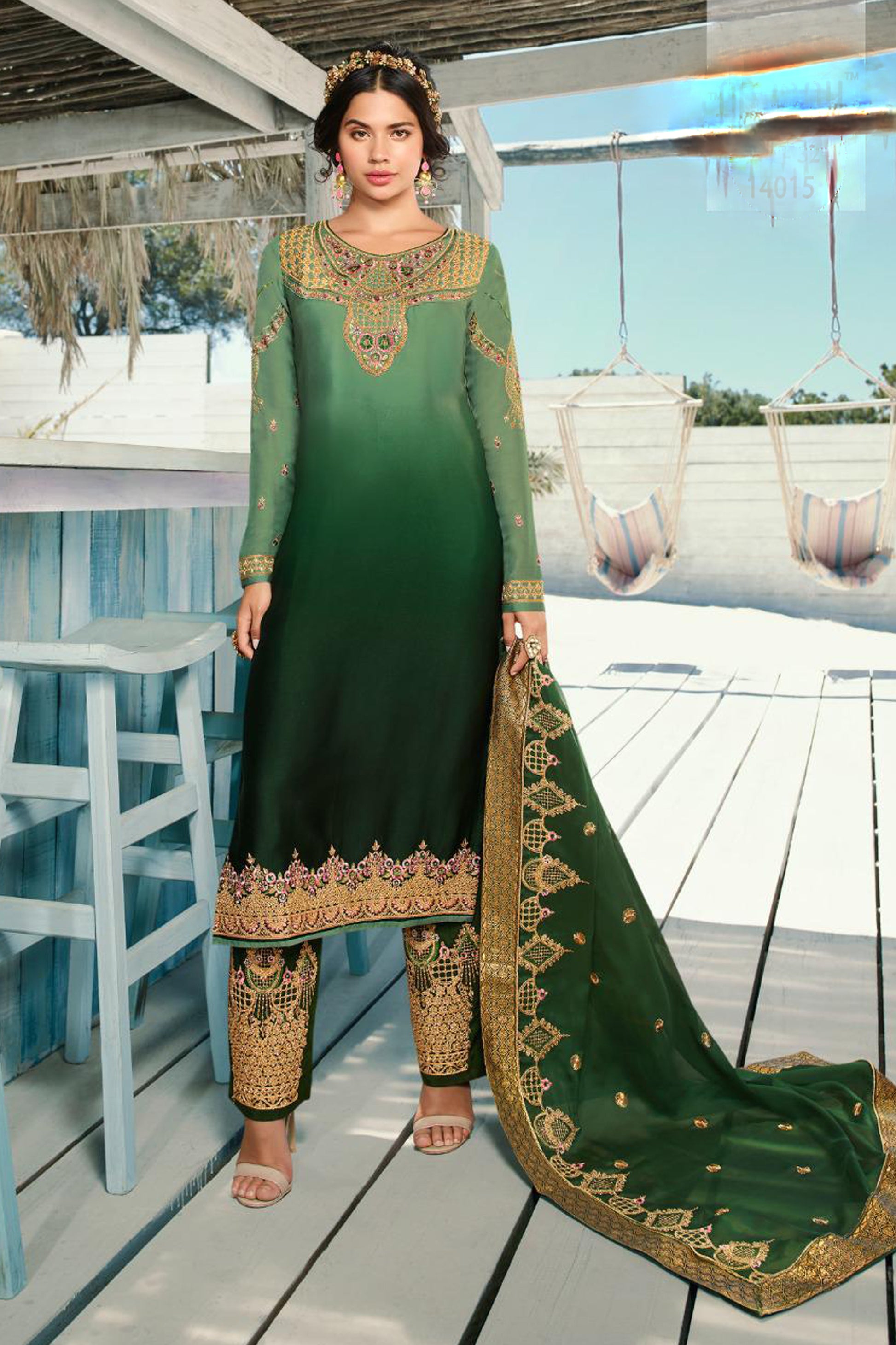 Green salwar kameez feels fresh and natural. It’s great for everyday and special occasions.
