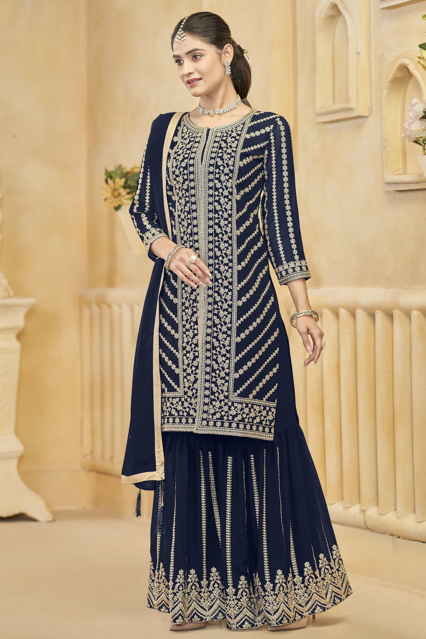 Blue salwar kameez feels calm and confident. Light or dark blue suits any time.
