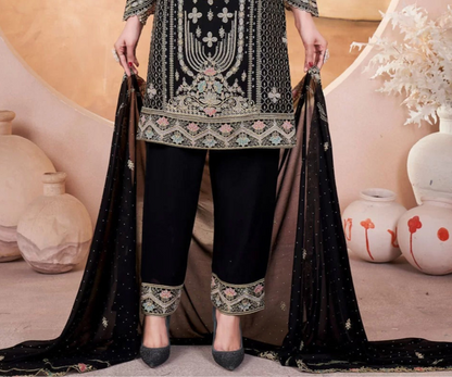 Black salwar kameez is always in fashion. It feels elegant and mysterious.
