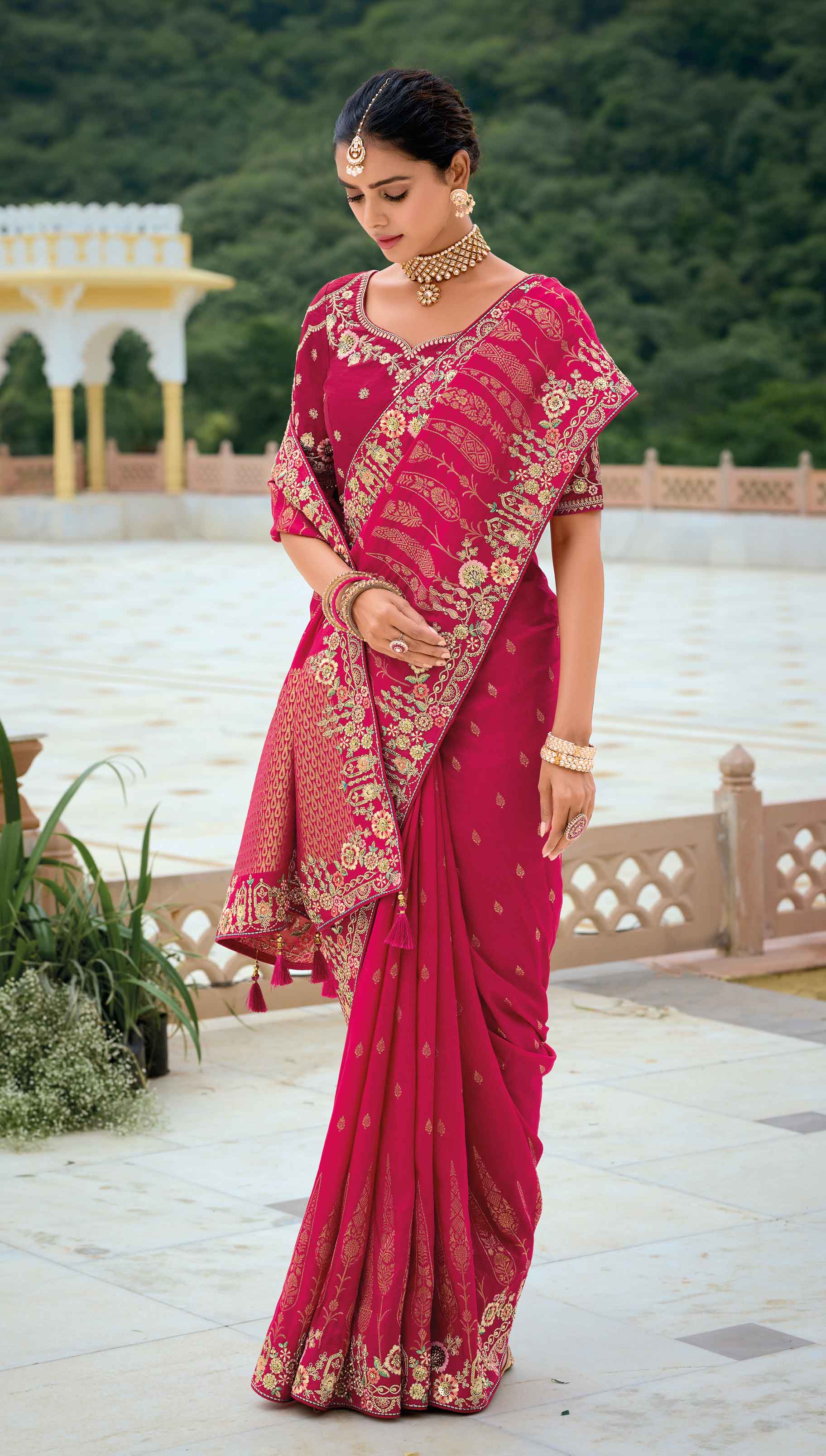 Pink Saree reflects softness and charm – perfect for graceful day functions.
