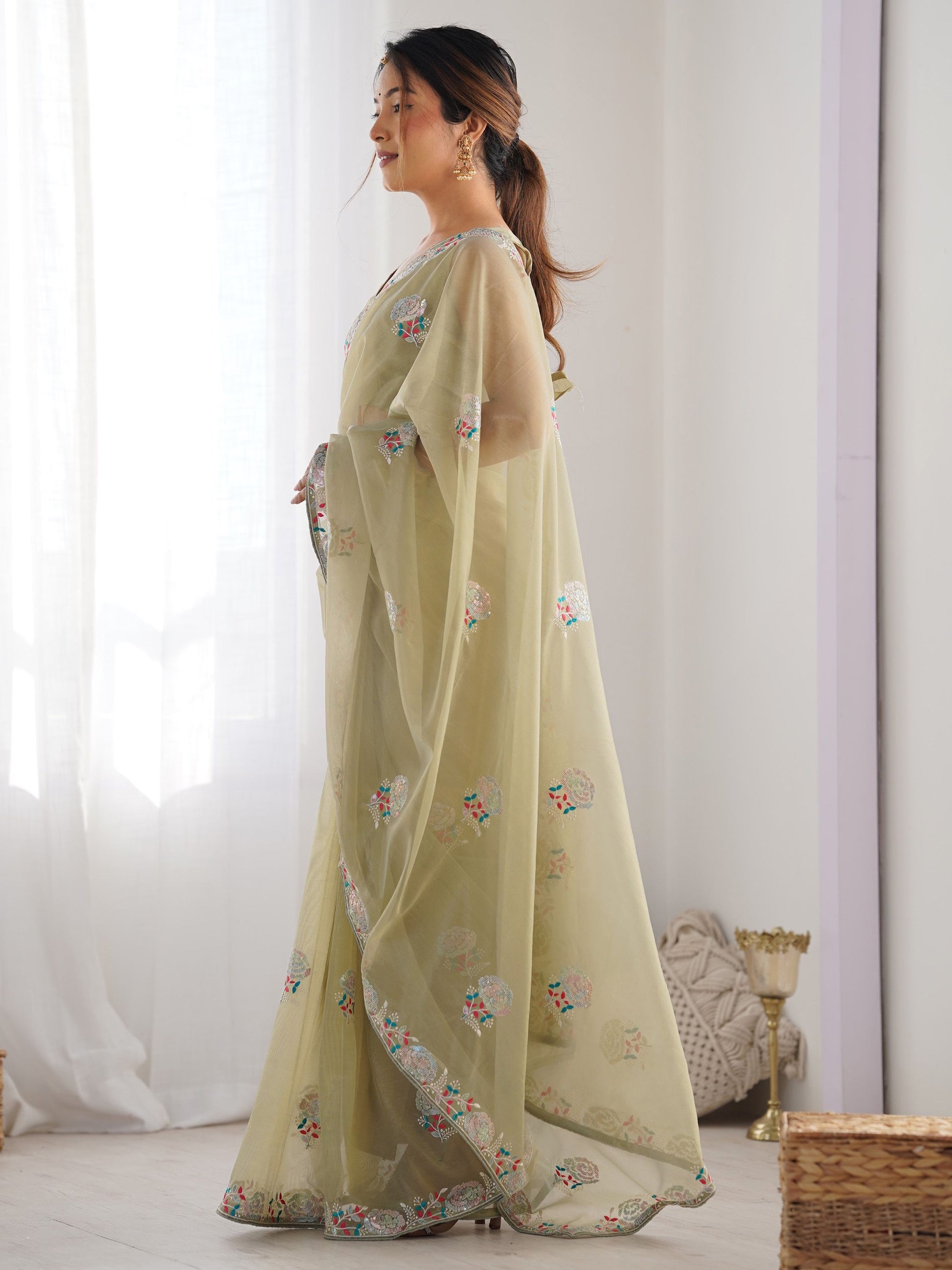 Pistachio Green Saree exudes calm elegance and freshness – ideal for weddings, Eid, or summer gatherings.
